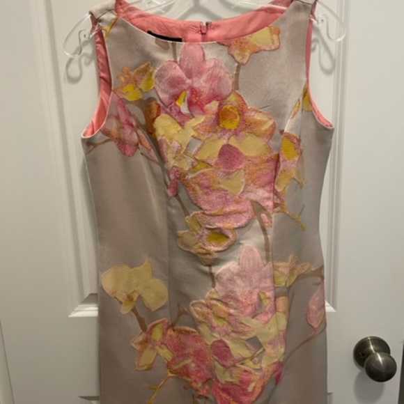 FRASCARA EMBROIDERED SHEATH - Picture 2 of 4